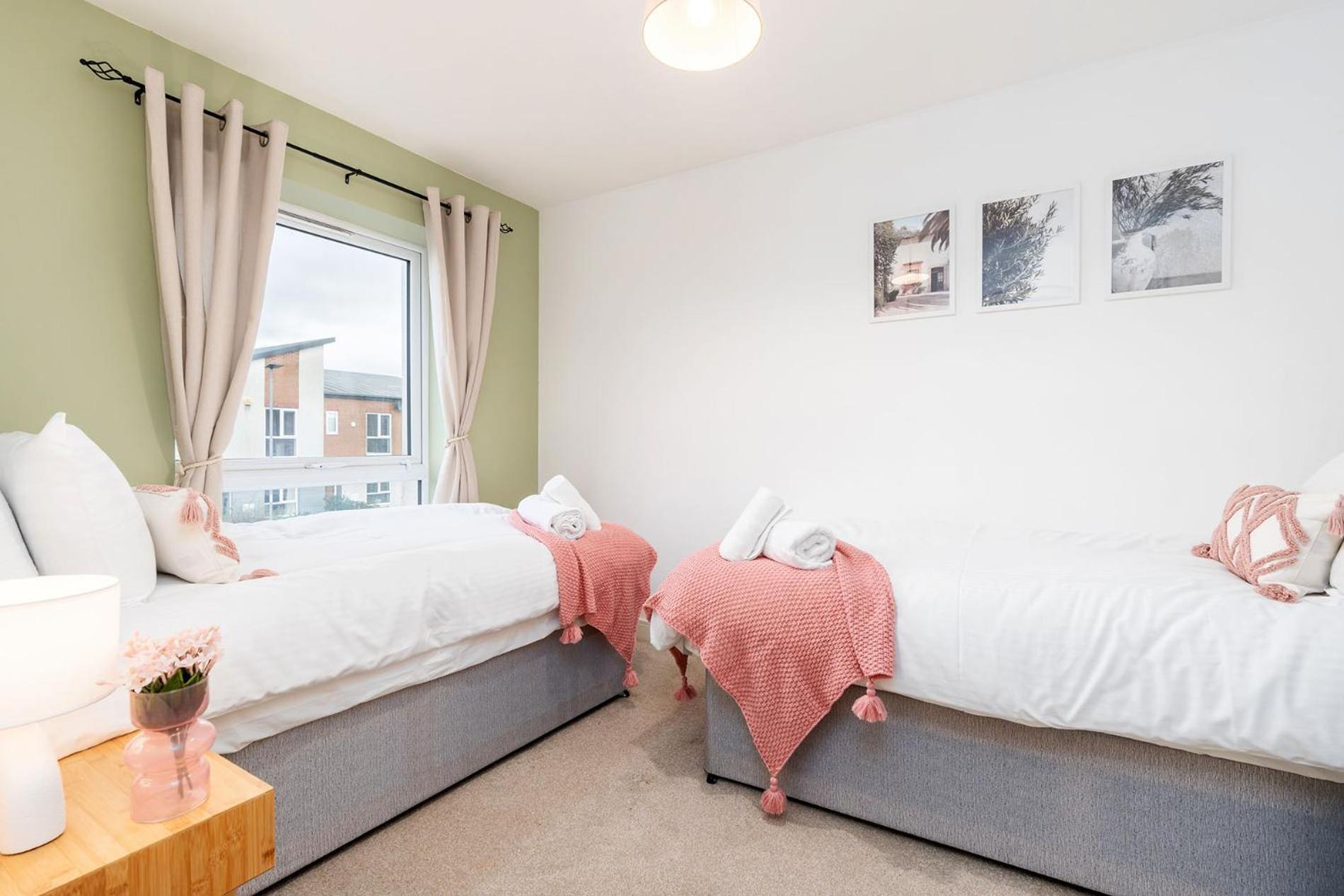 6 Guests - 3 Bedrooms - Free Wi-Fi - Mánchester Exterior foto